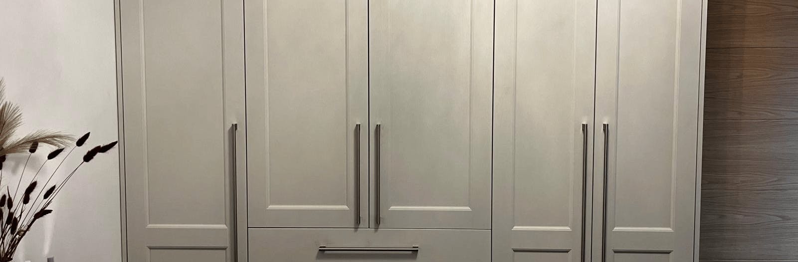 Service item page header